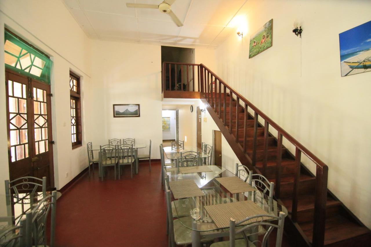 Singgah Kandy Tennekumbura Esterno foto